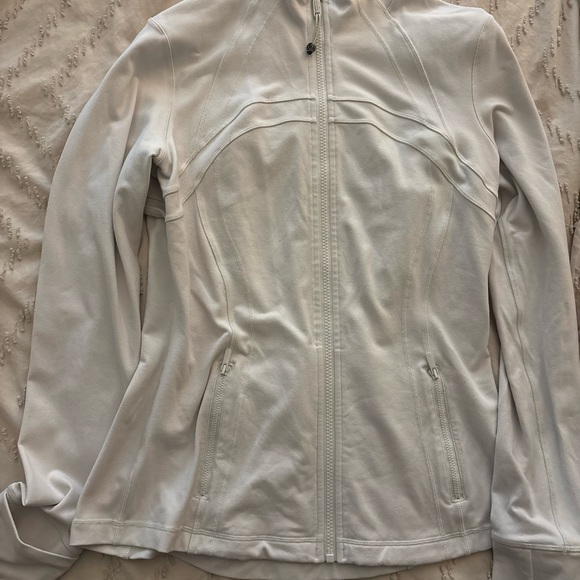 Lululemon Athletica White Ski Jacket - Picture 5 of 5